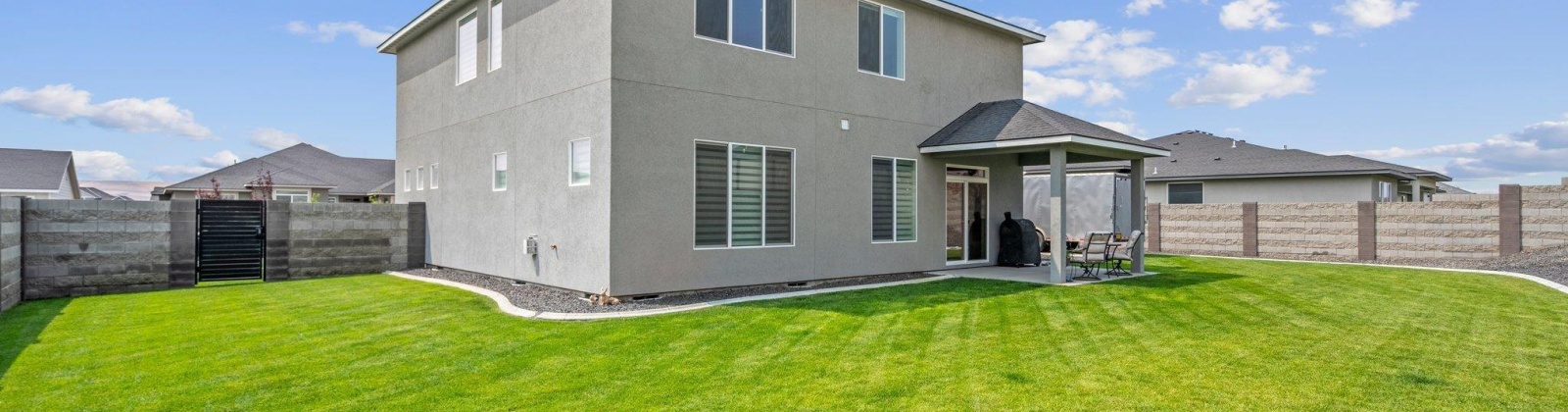 Potlatch St, Richland, Washington 99352, 4 Bedrooms Bedrooms, ,3 BathroomsBathrooms,Site Built-owned Lot,For Sale,Potlatch St,283195