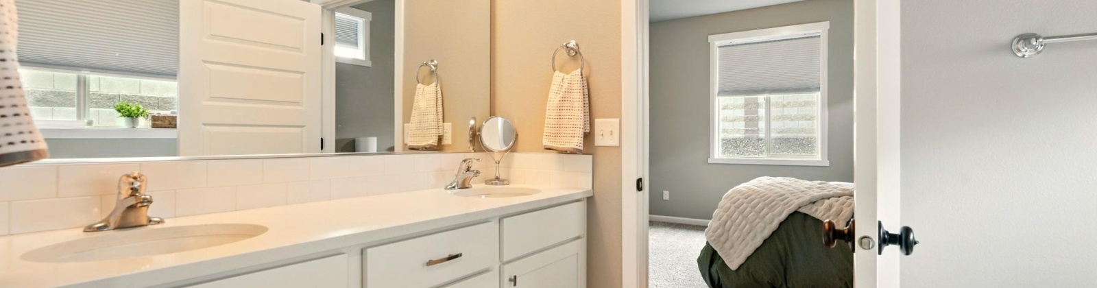 Lennox St., West Richland, Washington 99353, 4 Bedrooms Bedrooms, ,2 BathroomsBathrooms,Site Built-owned Lot,For Sale,Lennox St.,283242