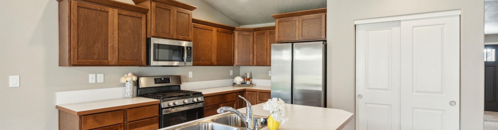 25th Ave., Kennewick, Washington 99338, 3 Bedrooms Bedrooms, ,2 BathroomsBathrooms,Site Built-owned Lot,For Sale,25th Ave.,283252