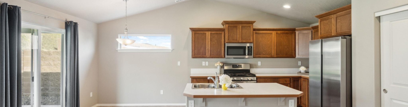 25th Ave., Kennewick, Washington 99338, 3 Bedrooms Bedrooms, ,2 BathroomsBathrooms,Site Built-owned Lot,For Sale,25th Ave.,283252