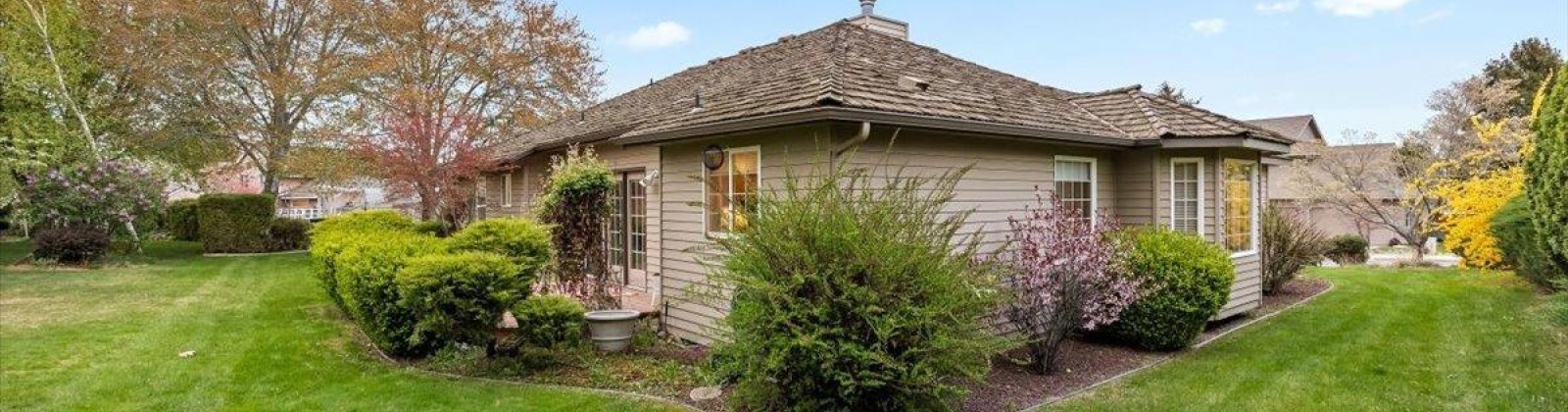 Ledbetter Pl., Kennewick, Washington 99337, 3 Bedrooms Bedrooms, ,2 BathroomsBathrooms,Site Built-owned Lot,For Sale,Ledbetter Pl.,283247