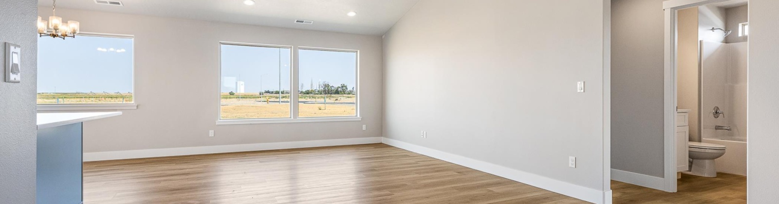 Brooks Ave, Pasco, Washington 99301, 3 Bedrooms Bedrooms, ,2 BathroomsBathrooms,For Sale,Brooks Ave,283244