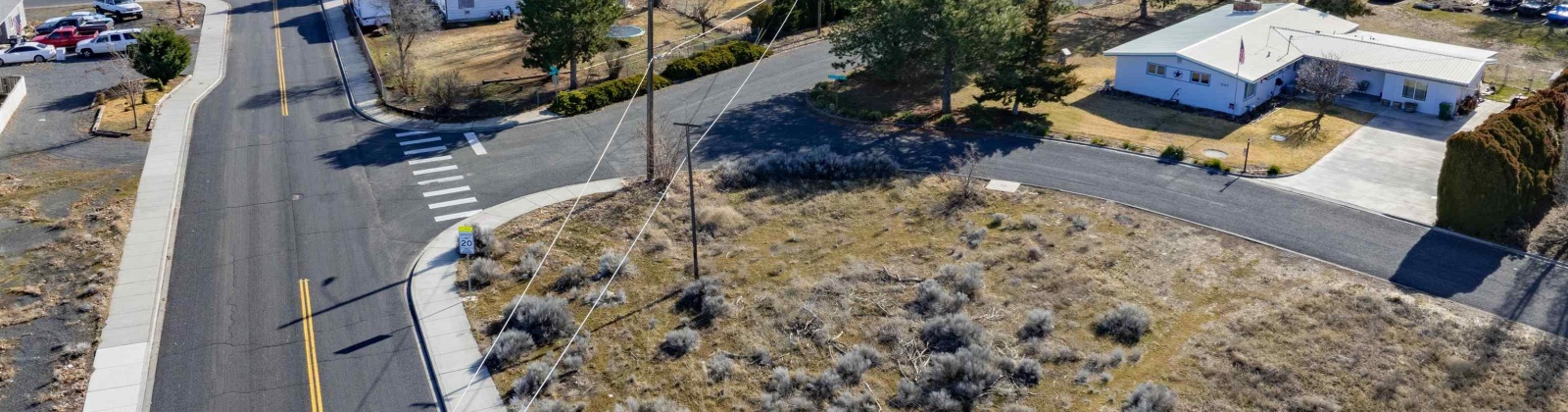 Fairchild Lp, Moses Lake, Washington 98837, ,Residential,For Sale,Fairchild Lp,282148