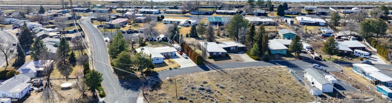 Fairchild Lp, Moses Lake, Washington 98837, ,Residential,For Sale,Fairchild Lp,282148