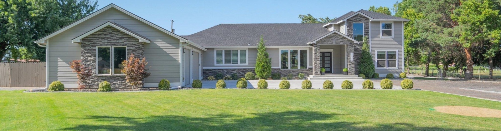 Oak St, Kennewick, Washington 99337, 6 Bedrooms Bedrooms, ,4 BathroomsBathrooms,Site Built-owned Lot,For Sale,Oak St,283262