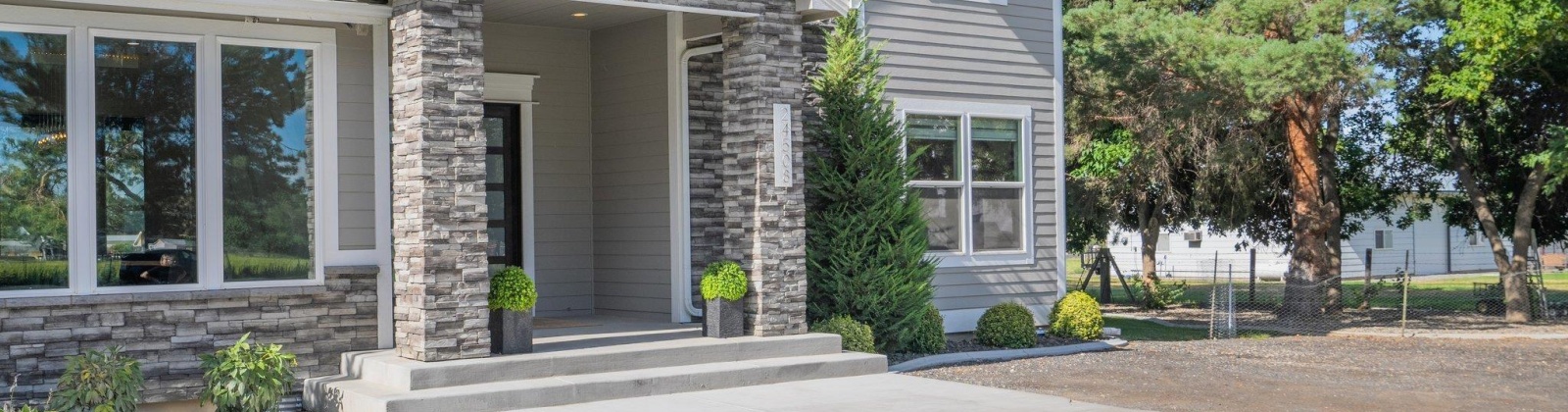 Oak St, Kennewick, Washington 99337, 6 Bedrooms Bedrooms, ,4 BathroomsBathrooms,Site Built-owned Lot,For Sale,Oak St,283262