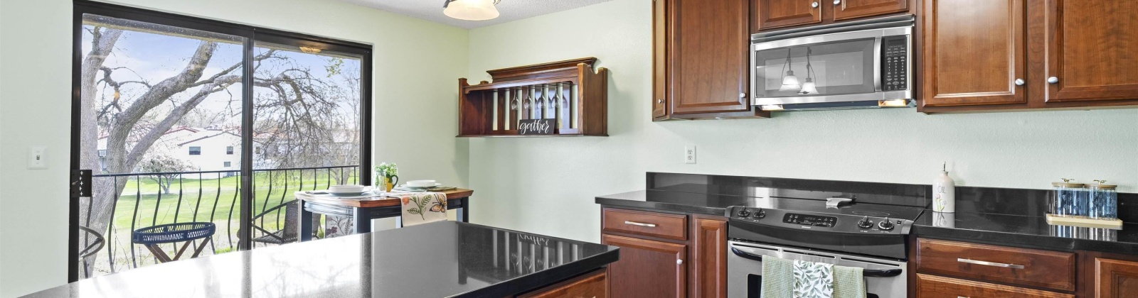 Gage Blvd #207, Richland, Washington 99352, 2 Bedrooms Bedrooms, ,2 BathroomsBathrooms,Condo,For Sale,Gage Blvd #207,283260