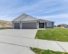 Osborne St, Kennewick, Washington 99338, 3 Bedrooms Bedrooms, ,2 BathroomsBathrooms,Site Built-owned Lot,For Sale,Osborne St,283275