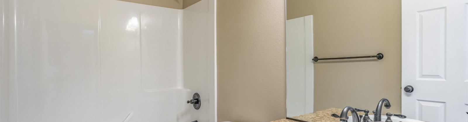 Larkspur Drive, Othello, Washington 99344, 3 Bedrooms Bedrooms, ,2 BathroomsBathrooms,Site Built-owned Lot,For Sale,Larkspur Drive,283272