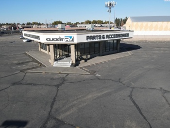 Marie, Pasco, Washington 99301, ,75 BathroomsBathrooms,Retail,For Sale,Marie,283423