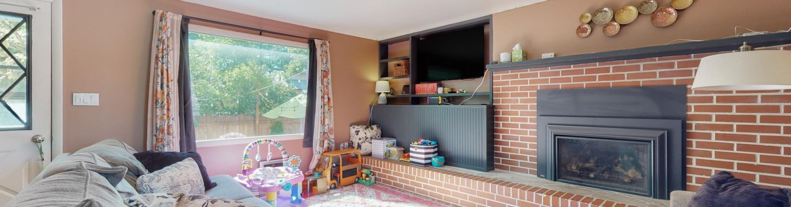 Dexter Street, Pullman, Washington 99163, 5 Bedrooms Bedrooms, ,4 BathroomsBathrooms,For Sale,Dexter Street,283316