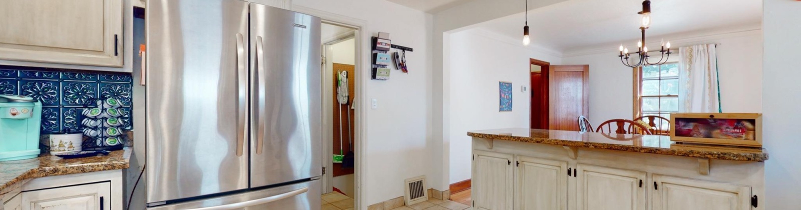 Dexter Street, Pullman, Washington 99163, 5 Bedrooms Bedrooms, ,4 BathroomsBathrooms,For Sale,Dexter Street,283316