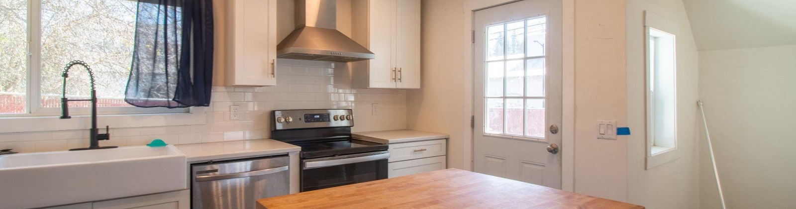 Whitman St., Palouse, Washington 99161, 4 Bedrooms Bedrooms, ,3 BathroomsBathrooms,For Sale,Whitman St.,283368