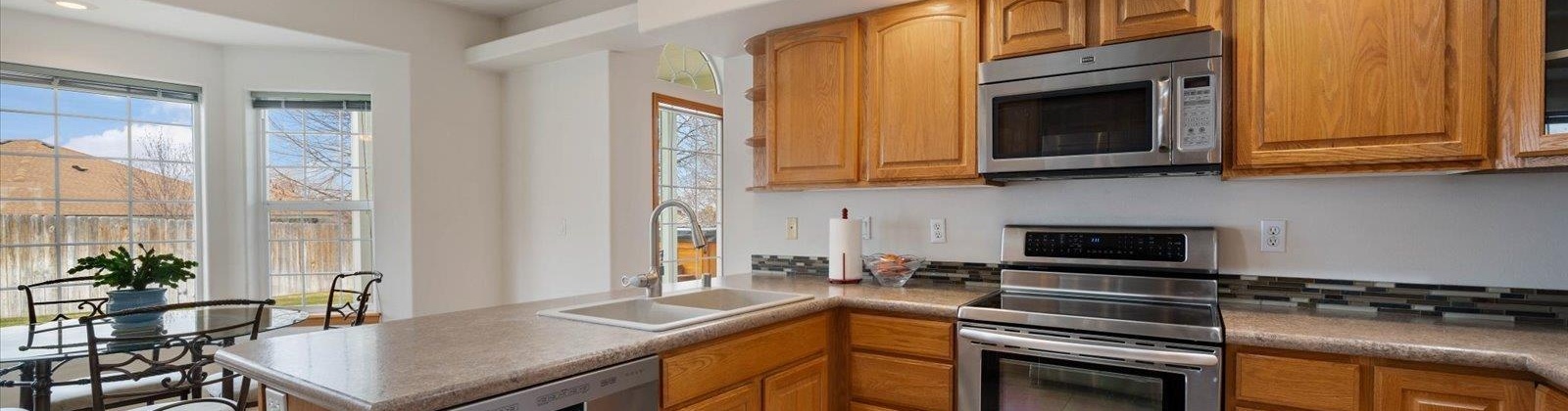 Center Blvd, Richland, Washington 99352, 3 Bedrooms Bedrooms, ,2 BathroomsBathrooms,Site Built-owned Lot,For Sale,Center Blvd,282380
