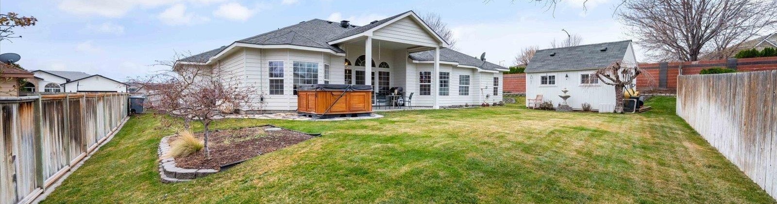 Center Blvd, Richland, Washington 99352, 3 Bedrooms Bedrooms, ,2 BathroomsBathrooms,Site Built-owned Lot,For Sale,Center Blvd,282380