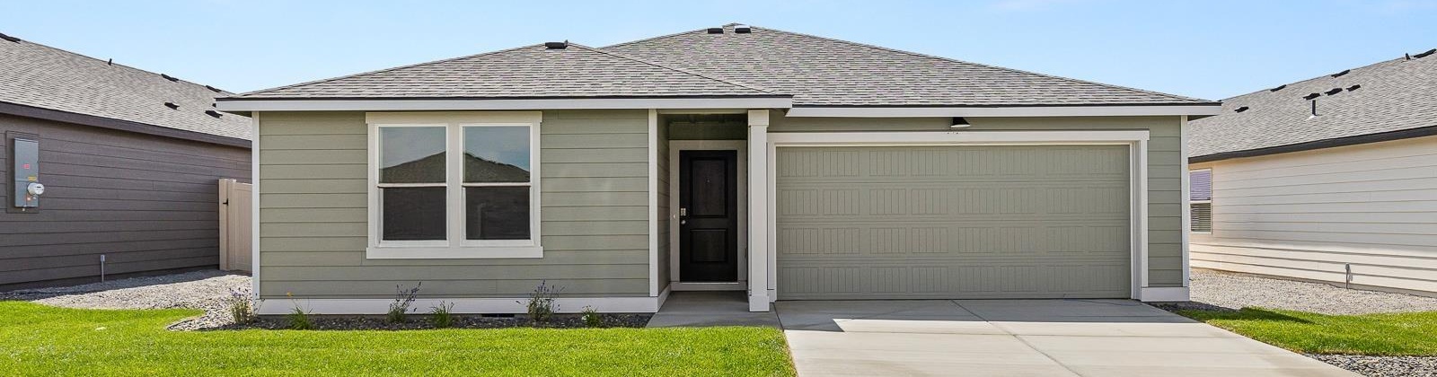 Dunsmuir, Pasco, Washington 99301, 3 Bedrooms Bedrooms, ,2 BathroomsBathrooms,For Sale,Dunsmuir,283376