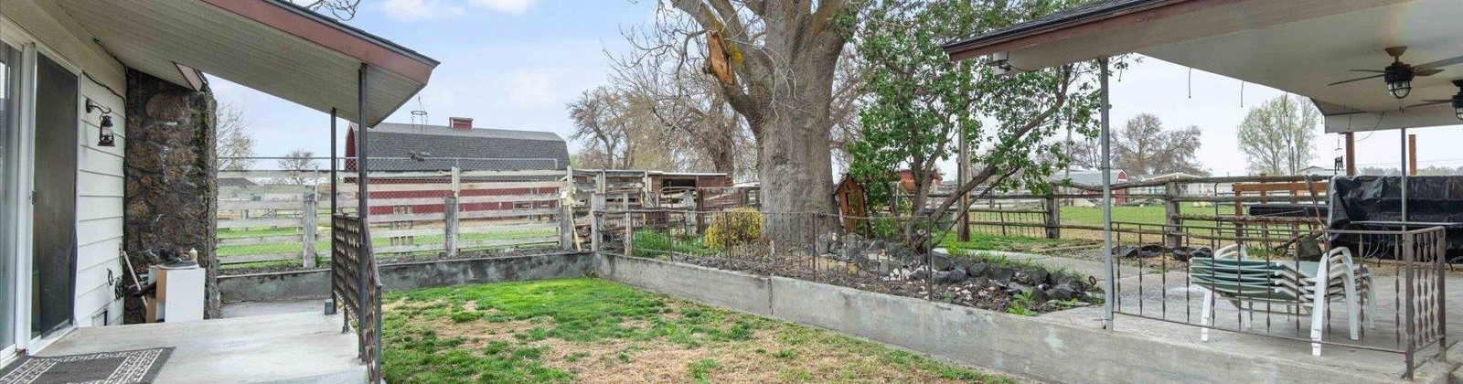 23rd Ave, Kennewick, Washington 99337, 3 Bedrooms Bedrooms, ,2 BathroomsBathrooms,Site Built-owned Lot,For Sale,23rd Ave,282381
