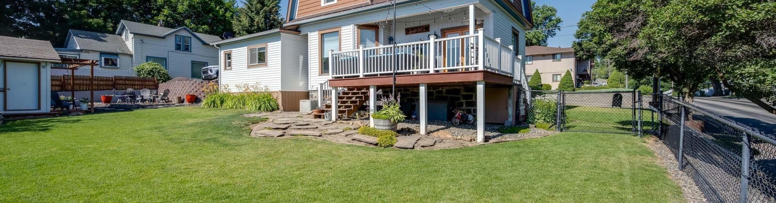 Fairview St, Colfax, Washington 99111-1512, 4 Bedrooms Bedrooms, ,2 BathroomsBathrooms,Site Built-owned Lot,For Sale,Fairview St,282384