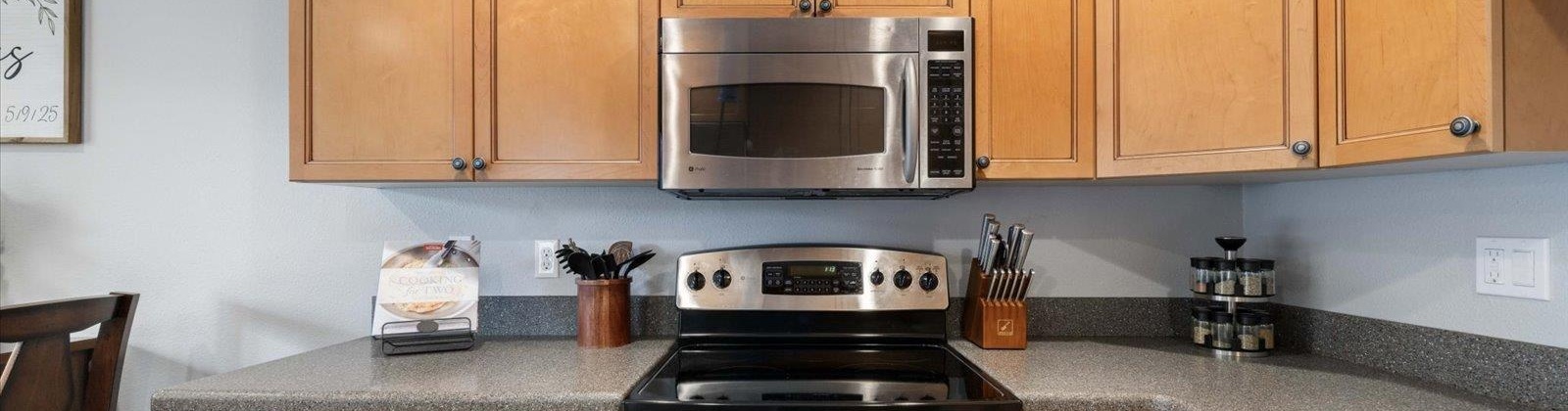 Gage Blvd, Richland, Washington 99352, 2 Bedrooms Bedrooms, ,2 BathroomsBathrooms,Condo,For Sale,Gage Blvd,283406
