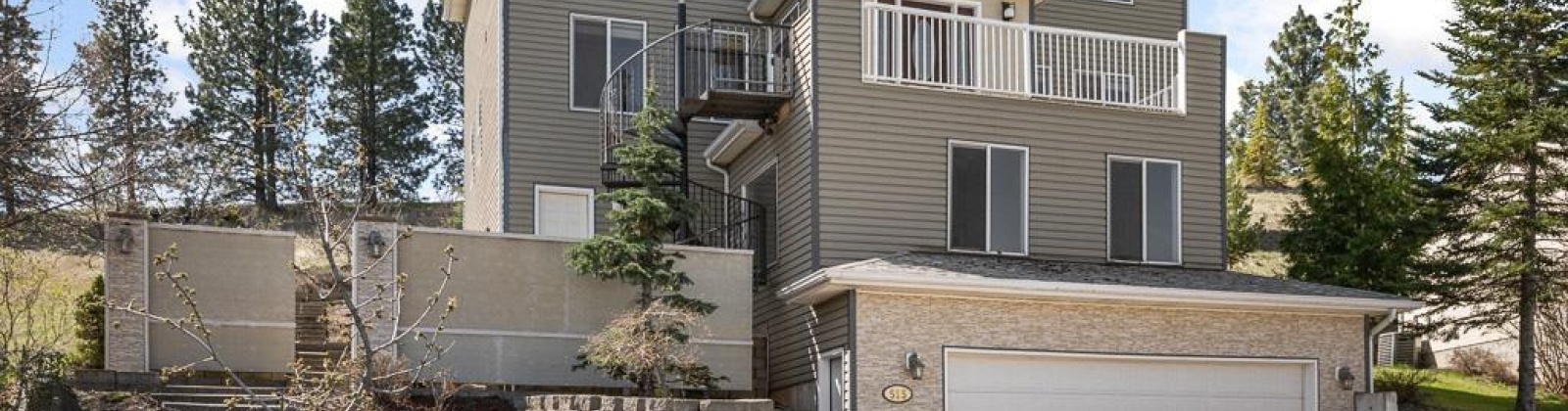 Robert St, Pullman, Washington 99163, 4 Bedrooms Bedrooms, ,4 BathroomsBathrooms,Site Built-owned Lot,For Sale,Robert St,283404