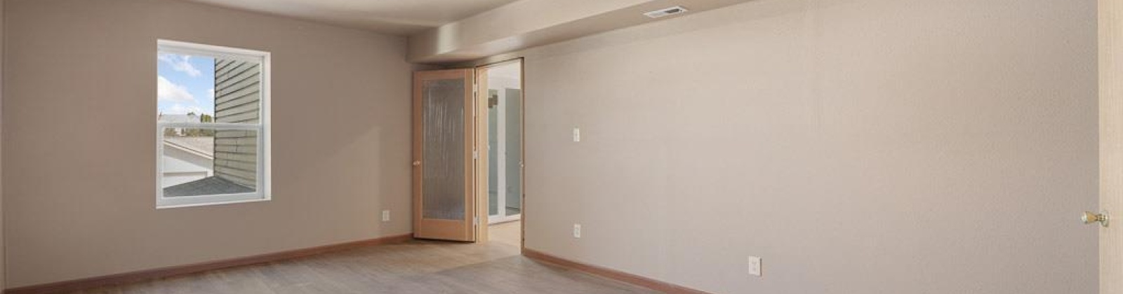 Robert St, Pullman, Washington 99163, 4 Bedrooms Bedrooms, ,4 BathroomsBathrooms,Site Built-owned Lot,For Sale,Robert St,283404