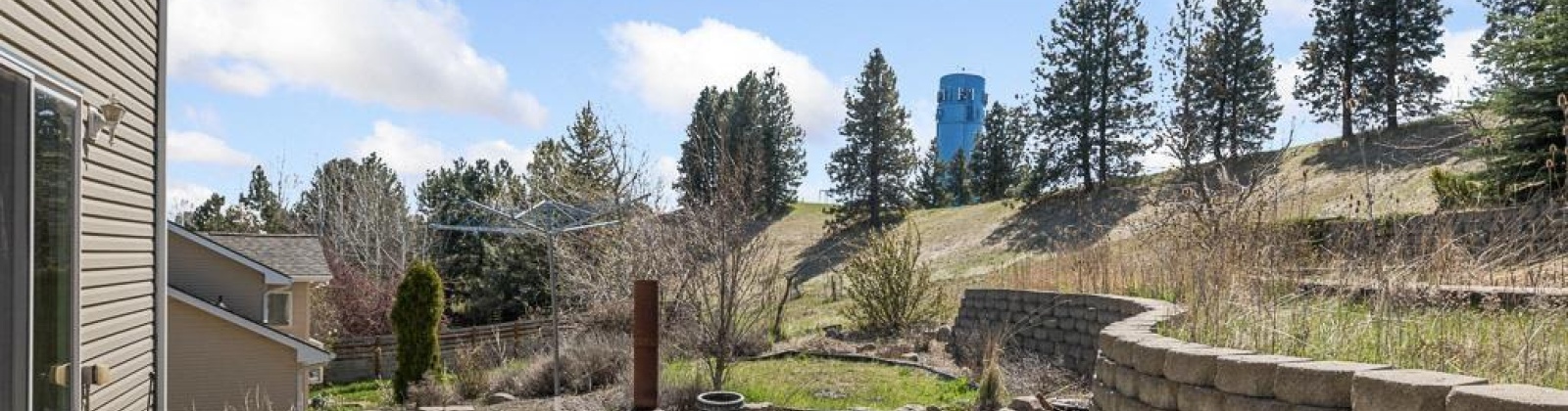 Robert St, Pullman, Washington 99163, 4 Bedrooms Bedrooms, ,4 BathroomsBathrooms,Site Built-owned Lot,For Sale,Robert St,283404