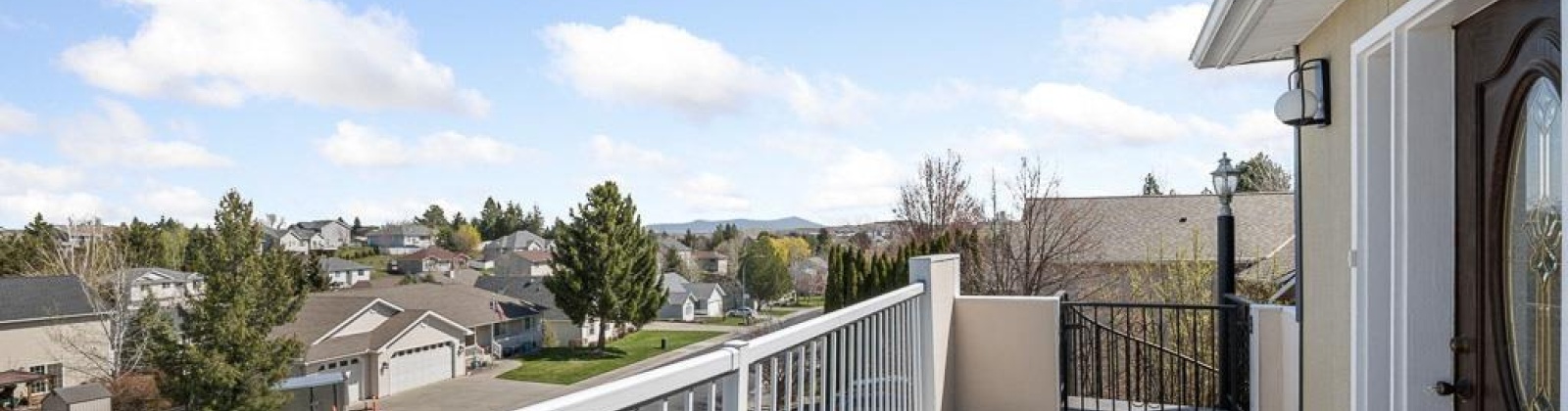 Robert St, Pullman, Washington 99163, 4 Bedrooms Bedrooms, ,4 BathroomsBathrooms,Site Built-owned Lot,For Sale,Robert St,283404