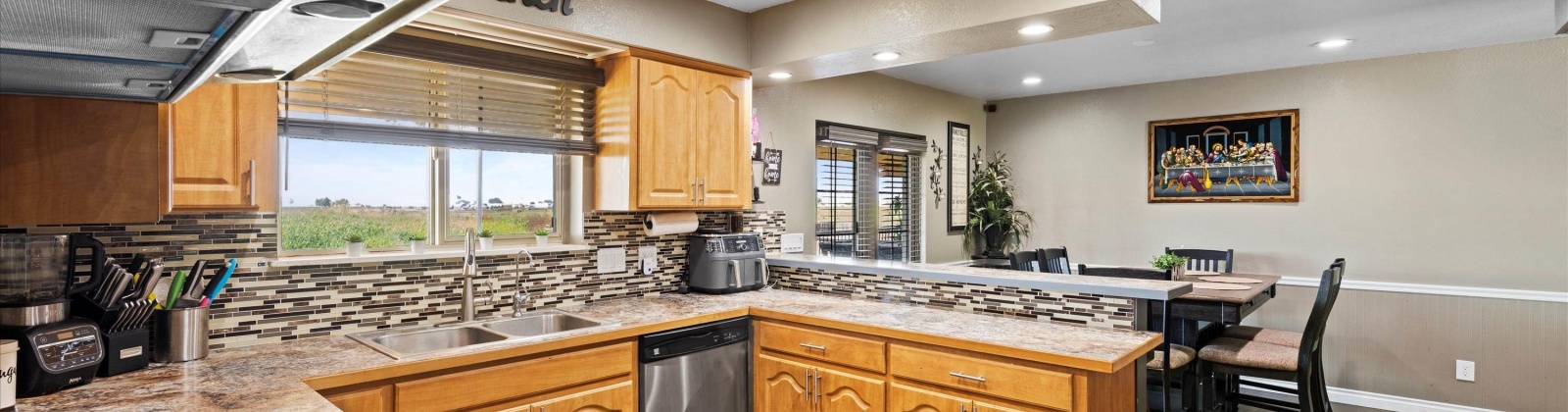 Maple Grove Road, Sunnyside, Washington 98944, 5 Bedrooms Bedrooms, ,2 BathroomsBathrooms,Site Built-owned Lot,For Sale,Maple Grove Road,282396