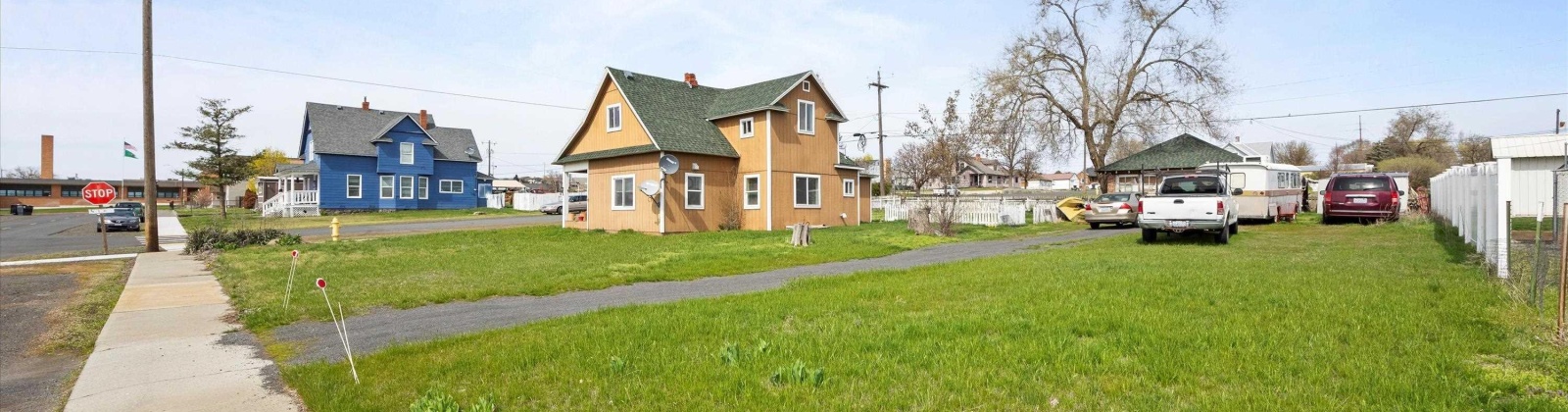 I St, Lind, Washington 99341, 4 Bedrooms Bedrooms, ,2 BathroomsBathrooms,Site Built-owned Lot,For Sale,I St,283432
