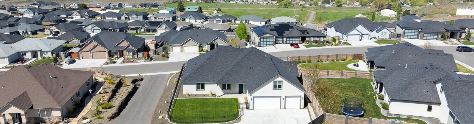 Collins Rd, West Richland, Washington 99353, 4 Bedrooms Bedrooms, ,4 BathroomsBathrooms,For Sale,Collins Rd,283419
