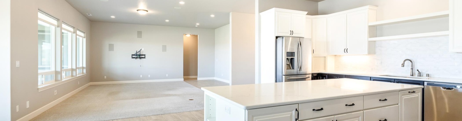 Collins Rd, West Richland, Washington 99353, 4 Bedrooms Bedrooms, ,4 BathroomsBathrooms,For Sale,Collins Rd,283419