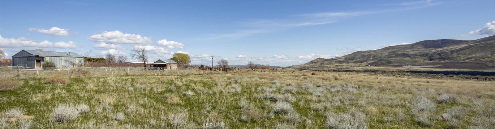 District Line Rd, Benton City, Washington 99320, ,Residential,For Sale,District Line Rd,282450