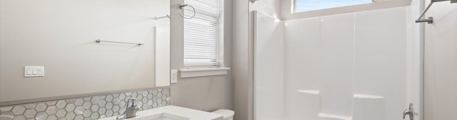 Conway Pl, Kennewick, Washington 99337, 3 Bedrooms Bedrooms, ,3 BathroomsBathrooms,For Sale,Conway Pl,282429