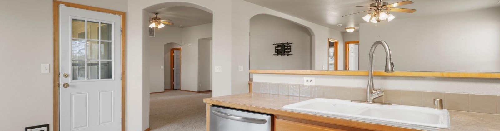 Young Street, Kennewick, Washington 99336, 3 Bedrooms Bedrooms, ,2 BathroomsBathrooms,Site Built-owned Lot,For Sale,Young Street,283444