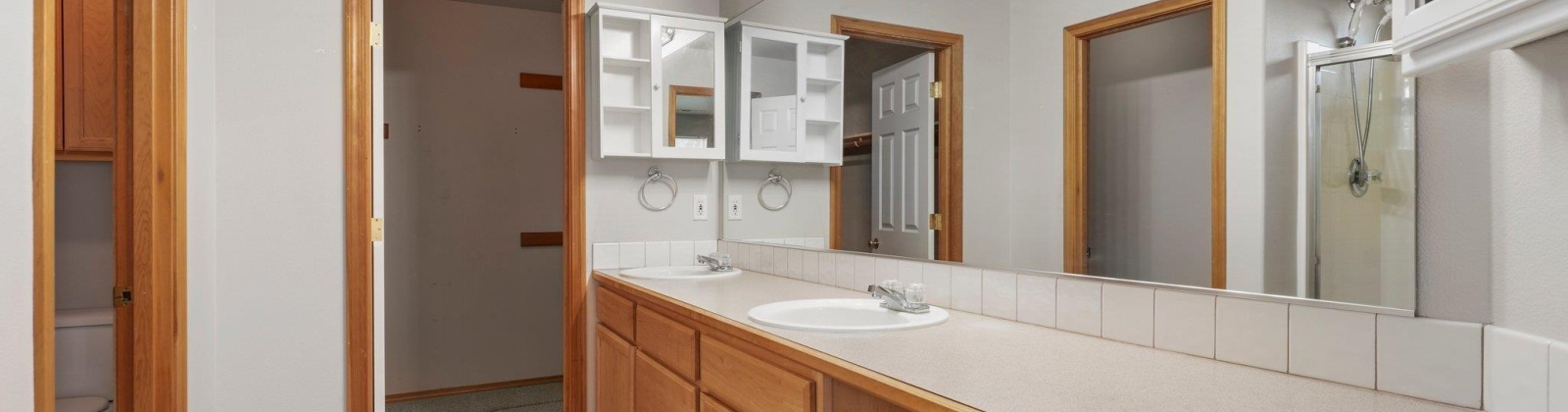 Young Street, Kennewick, Washington 99336, 3 Bedrooms Bedrooms, ,2 BathroomsBathrooms,Site Built-owned Lot,For Sale,Young Street,283444