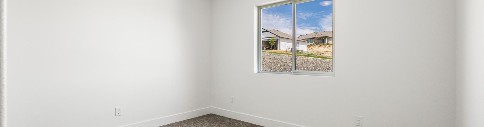 Penn St, Kennewick, Washington 99338, 3 Bedrooms Bedrooms, ,2 BathroomsBathrooms,Site Built-owned Lot,For Sale,Penn St,282444