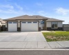 35th Ave, Kennewick, Washington 99338, 4 Bedrooms Bedrooms, ,2 BathroomsBathrooms,For Sale,35th Ave,283448