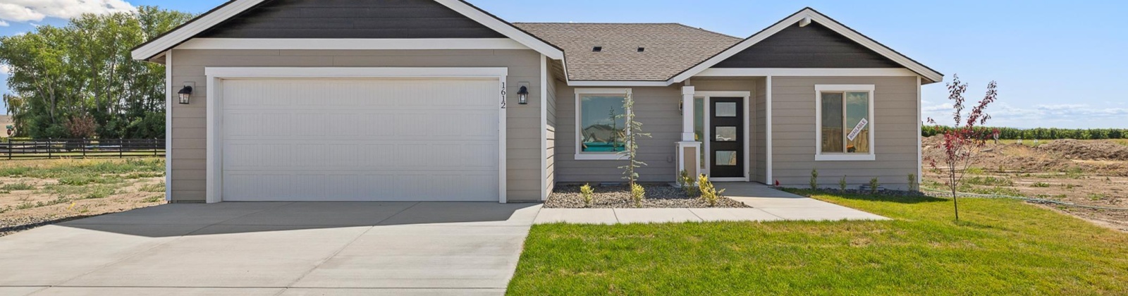 Diamond Ave, Grandview, Washington 98930, 3 Bedrooms Bedrooms, ,2 BathroomsBathrooms,For Sale,Diamond Ave,282502