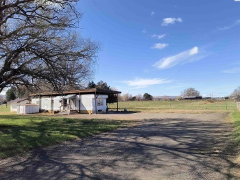 Haney Rd, Kennewick, Washington 99337, 2 Bedrooms Bedrooms, ,1 BathroomBathrooms,Manufactured-owned Lot,For Sale,Haney Rd,282503