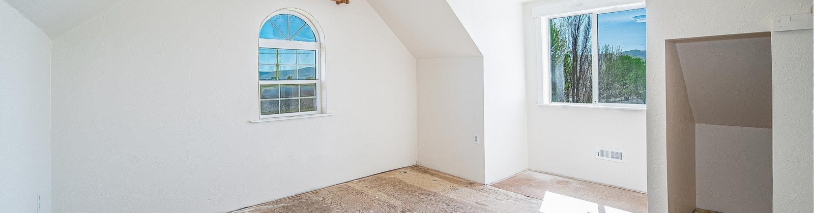 Krough Rd, Prosser, Washington 99350, 4 Bedrooms Bedrooms, ,3 BathroomsBathrooms,Site Built-owned Lot,For Sale,Krough Rd,283463