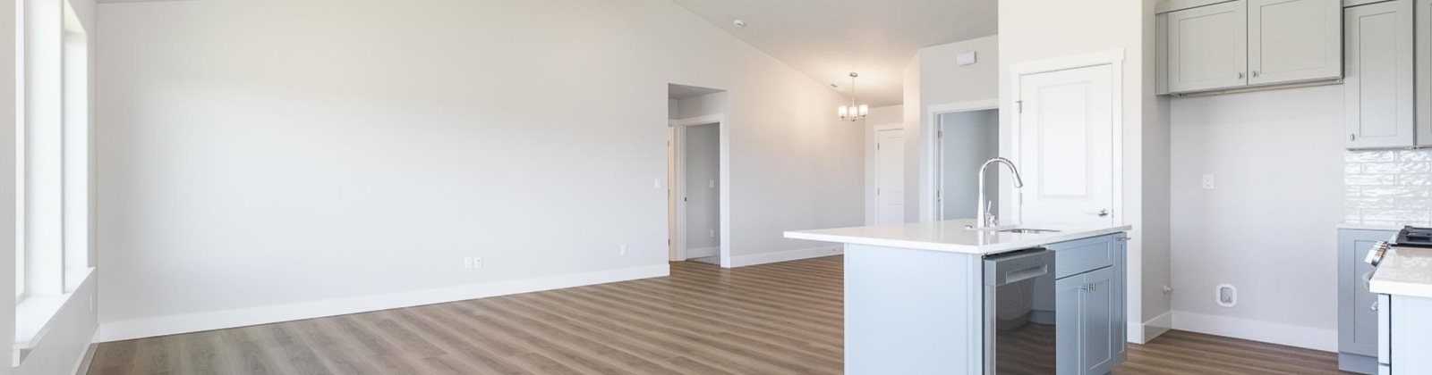 Osborne St, Kennewick, Washington 99338, 3 Bedrooms Bedrooms, ,2 BathroomsBathrooms,Site Built-owned Lot,For Sale,Osborne St,282520
