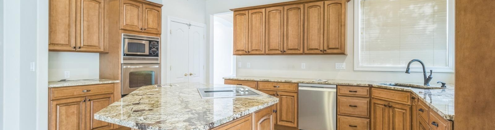 42nd Ave, Kennewick, Washington 99337, 5 Bedrooms Bedrooms, ,3 BathroomsBathrooms,Site Built-owned Lot,For Sale,42nd Ave,283474