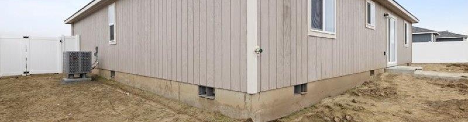 Luli St, Grandview, Washington 98930, 2 Bedrooms Bedrooms, ,2 BathroomsBathrooms,Site Built-owned Lot,For Sale,Luli St,282527