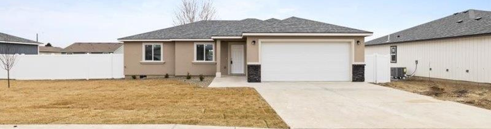Luli St, Grandview, Washington 98930, 2 Bedrooms Bedrooms, ,2 BathroomsBathrooms,Site Built-owned Lot,For Sale,Luli St,282527