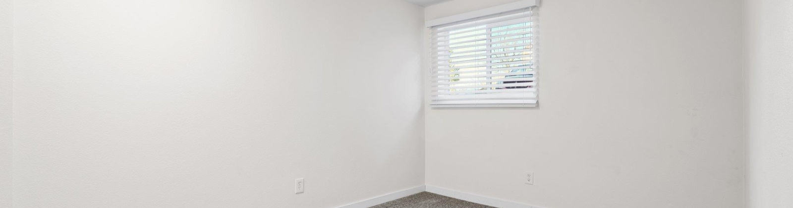 Gage Boulevard, Richland, Washington 99352, 3 Bedrooms Bedrooms, ,2 BathroomsBathrooms,Condo,For Sale,Gage Boulevard,282532
