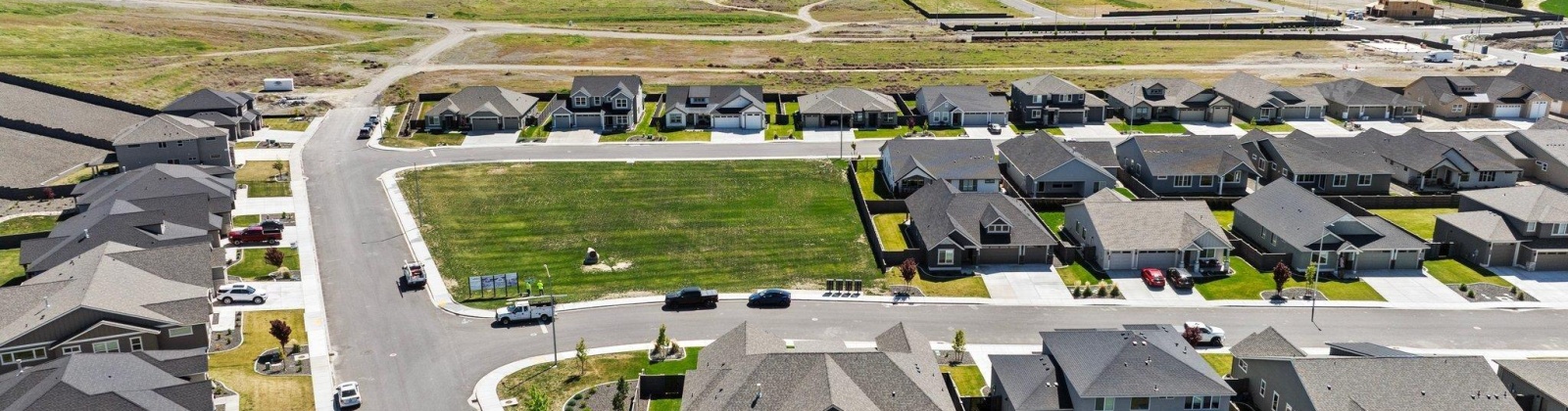 Nottingham Dr, Pasco, Washington 99301, 4 Bedrooms Bedrooms, ,3 BathroomsBathrooms,Site Built-owned Lot,For Sale,Nottingham Dr,283494