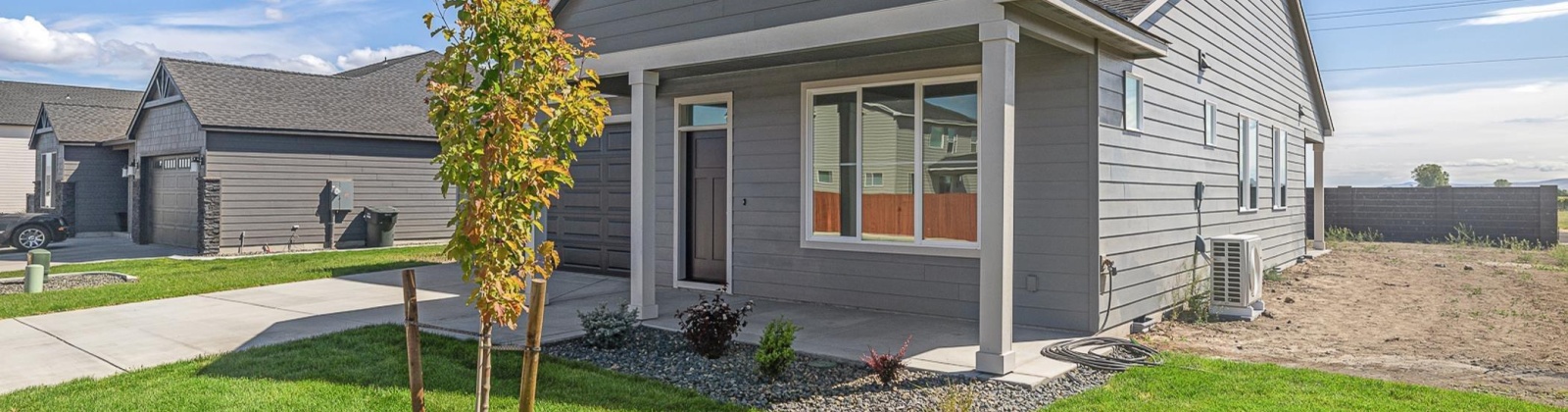 Diamond Ave, Grandview, Washington 98930, 3 Bedrooms Bedrooms, ,2 BathroomsBathrooms,Site Built-owned Lot,For Sale,Diamond Ave,282561