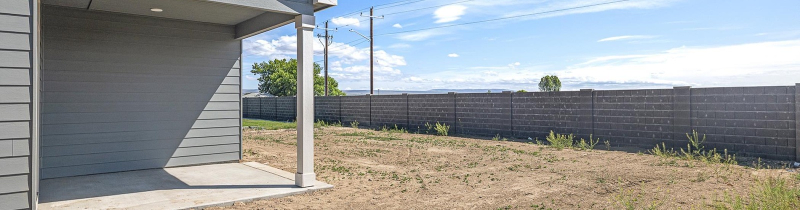Diamond Ave, Grandview, Washington 98930, 3 Bedrooms Bedrooms, ,2 BathroomsBathrooms,Site Built-owned Lot,For Sale,Diamond Ave,282561