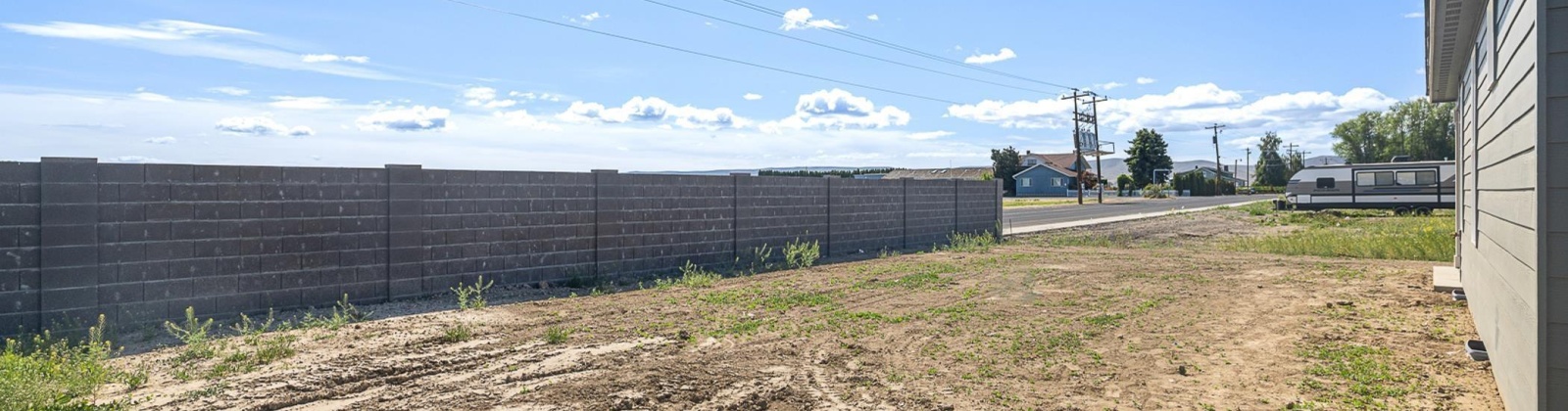 Diamond Ave, Grandview, Washington 98930, 3 Bedrooms Bedrooms, ,2 BathroomsBathrooms,Site Built-owned Lot,For Sale,Diamond Ave,282561