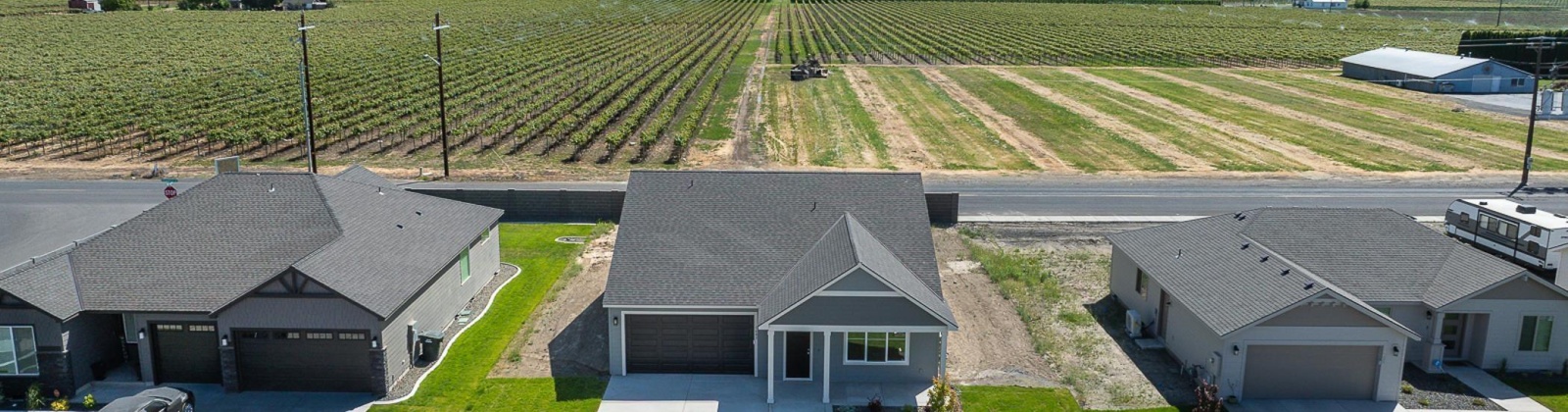 Diamond Ave, Grandview, Washington 98930, 3 Bedrooms Bedrooms, ,2 BathroomsBathrooms,Site Built-owned Lot,For Sale,Diamond Ave,282561